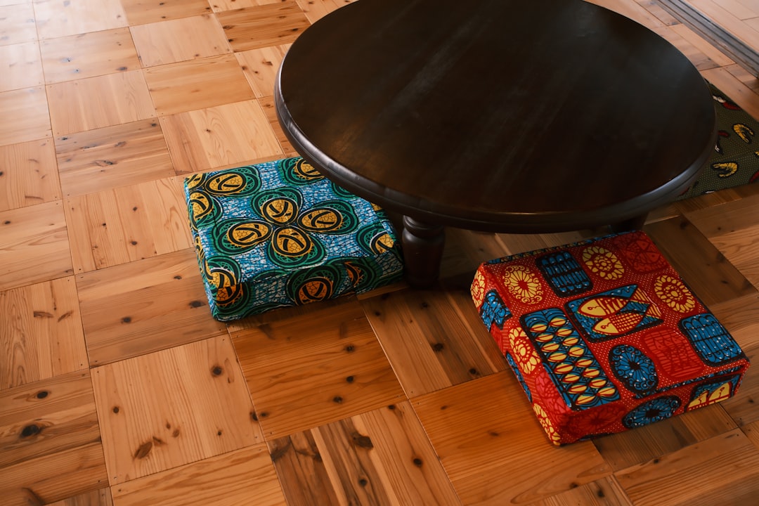 床材の風水｜フローリング・畳・タイルの選び方ガイド