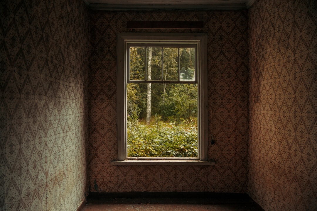 風水で見る「気が滞る家」の特徴と5つの改善法